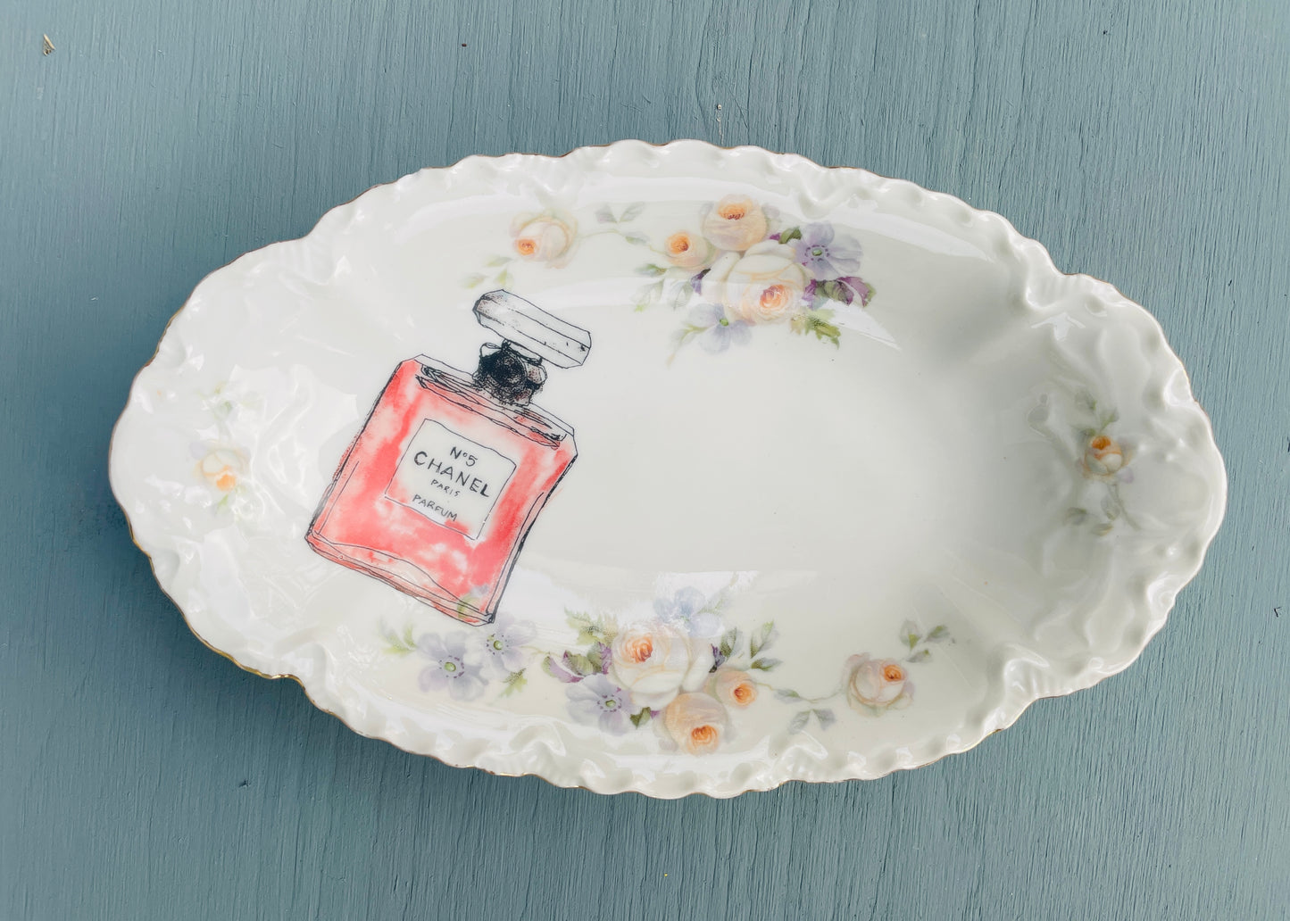 Gepimpt BonBon schaaltje - my Chanel plate