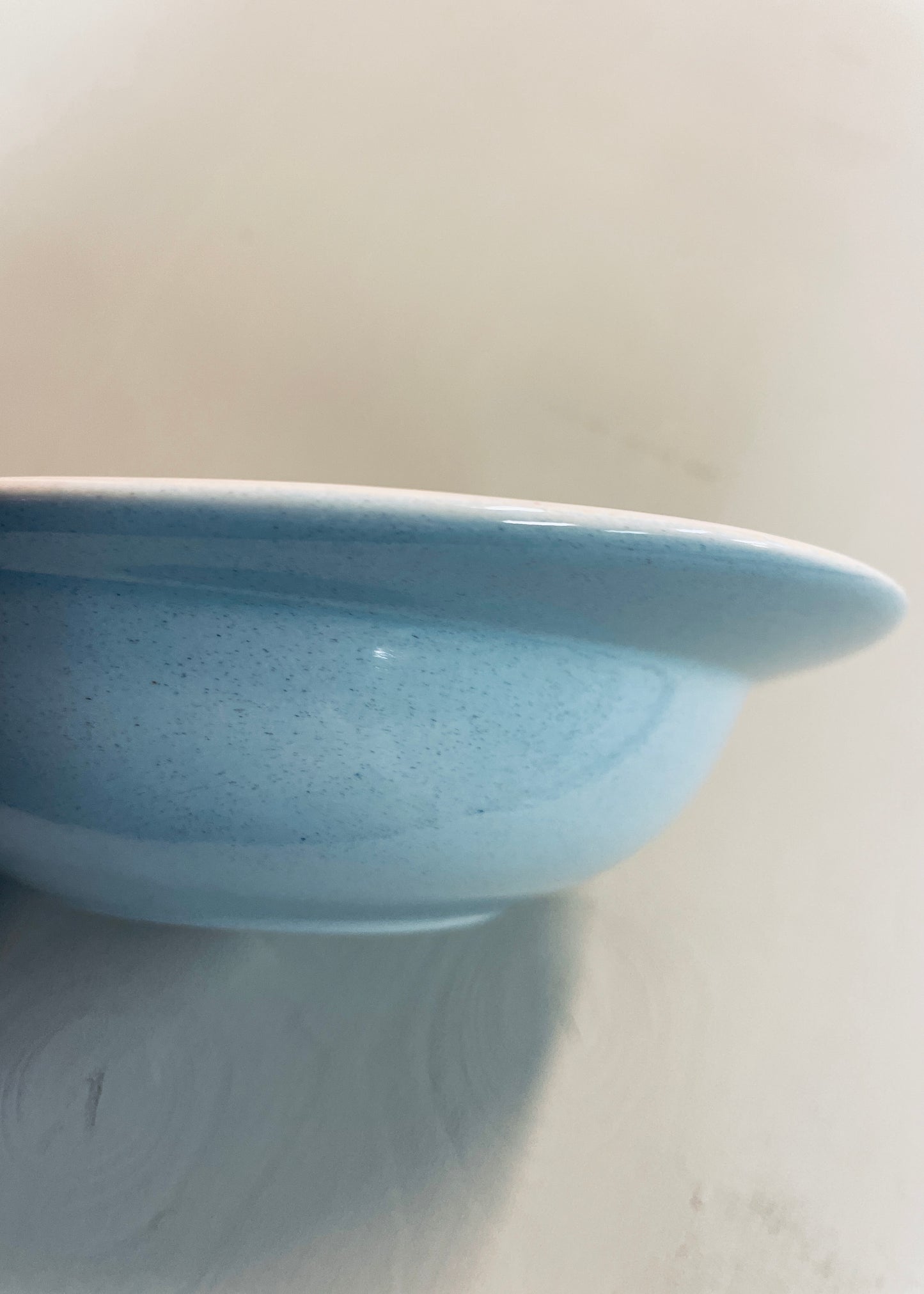 Gepimpt schaaltje - Hummingbird in blue