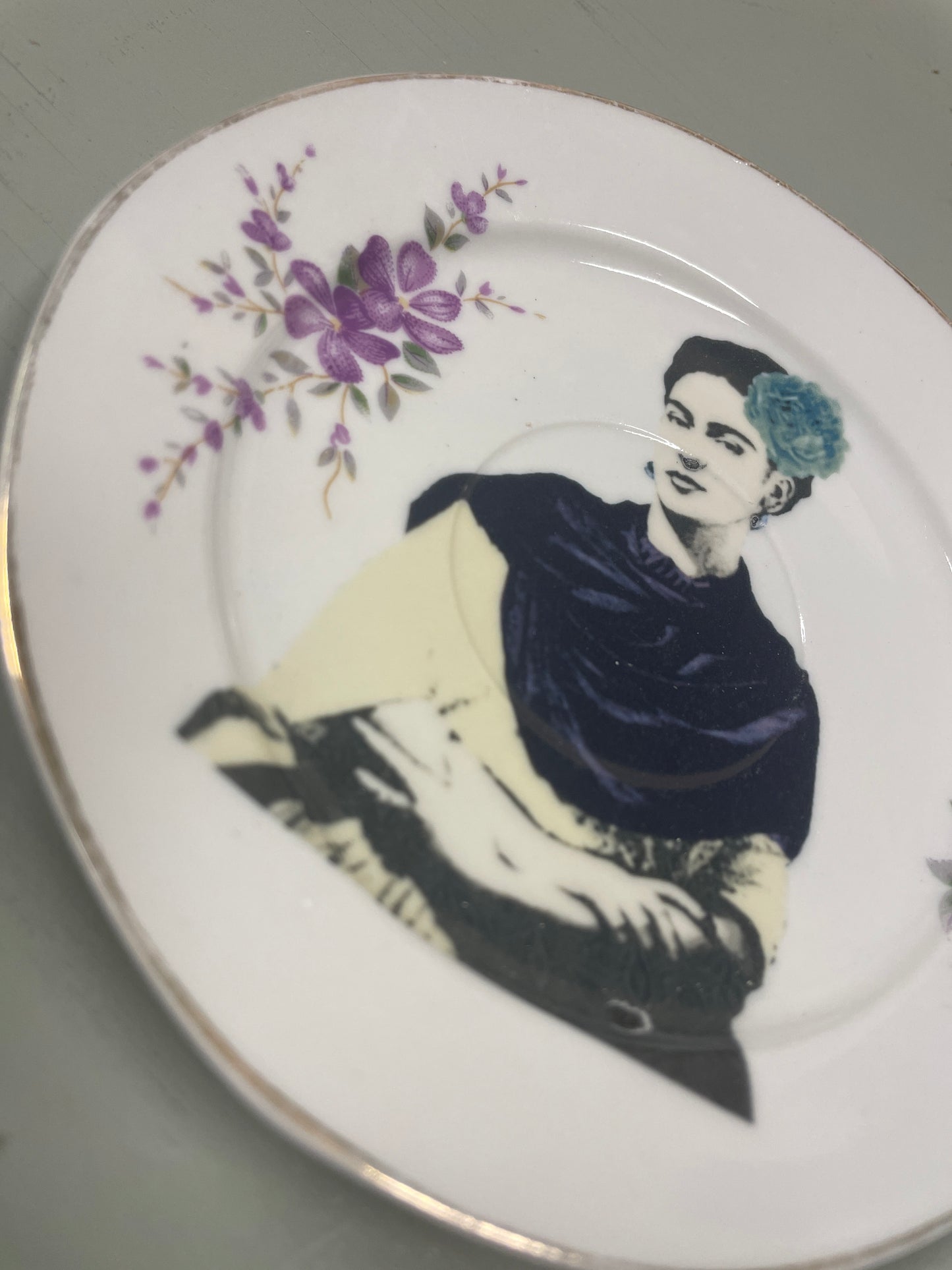 Gepimpt schoteltje - Frida in lila