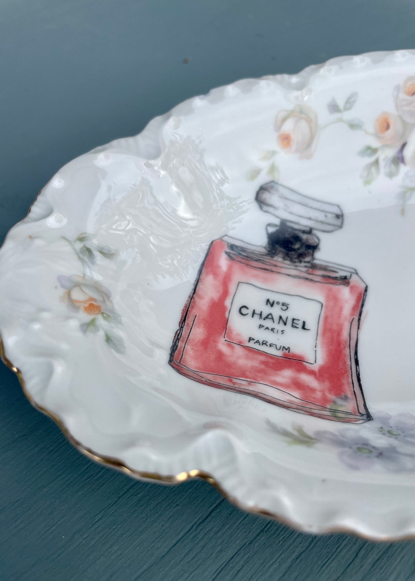 Gepimpt BonBon schaaltje - my Chanel plate