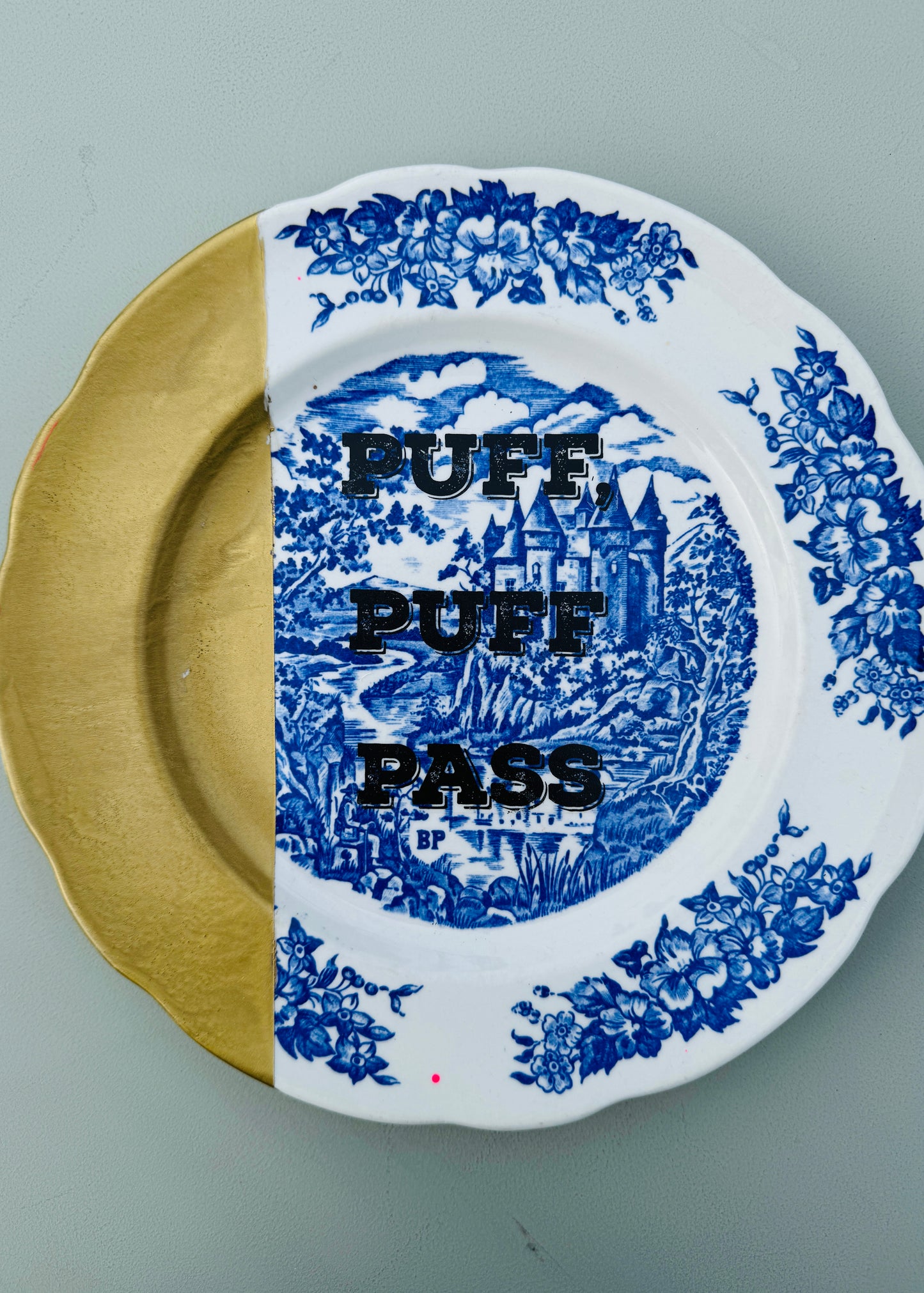 Wandbord ‘I pass…’